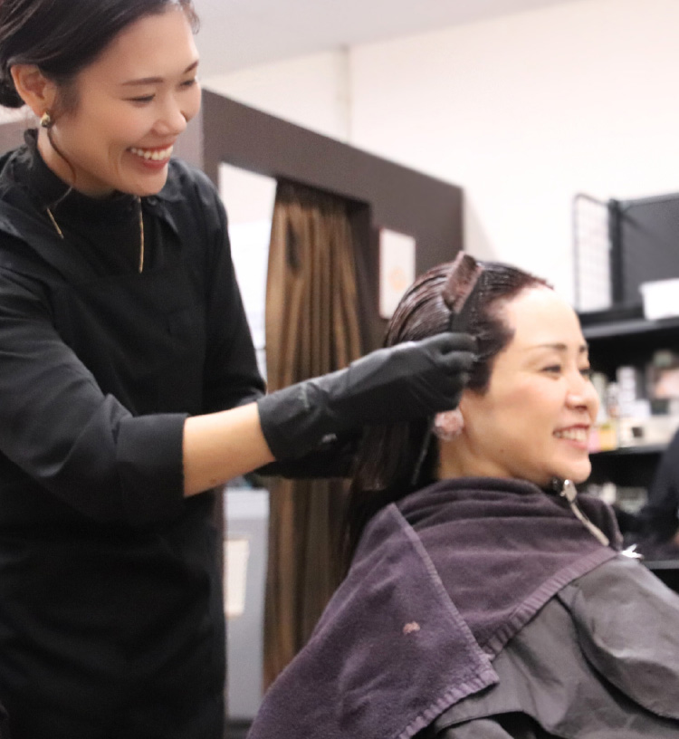 ヘアカラーの様子